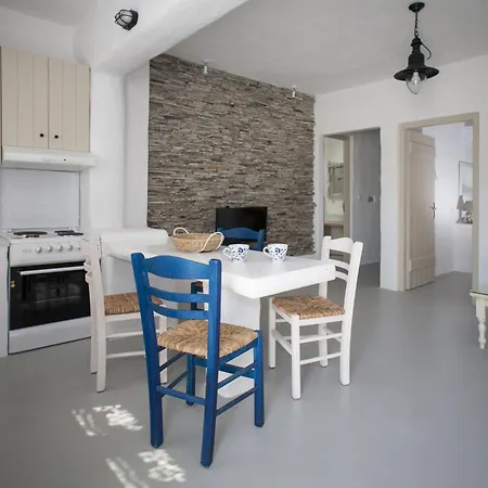 Irida Vacation Suites Kastrákion Δωμάτιο φωτογραφία