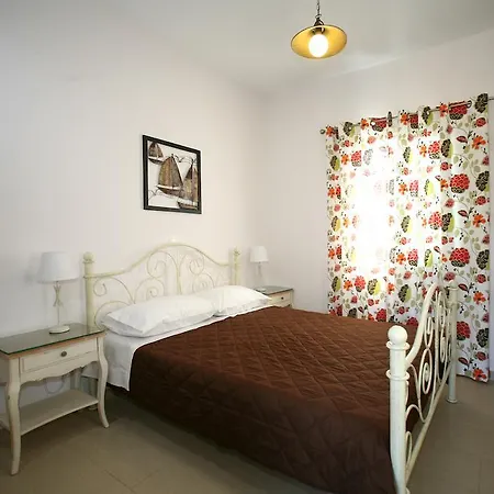 Irida Vacation Suites Kastrákion Δωμάτιο φωτογραφία